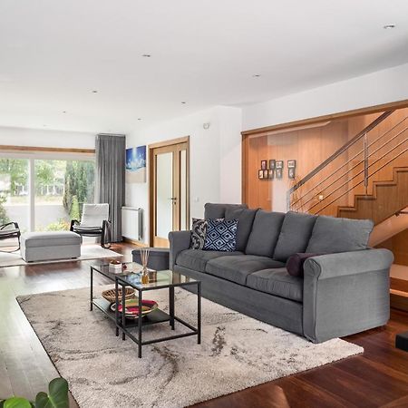 Апартаменты Joivy Sleek House Balcony & 2 Terraces In Porto Мая Экстерьер фото