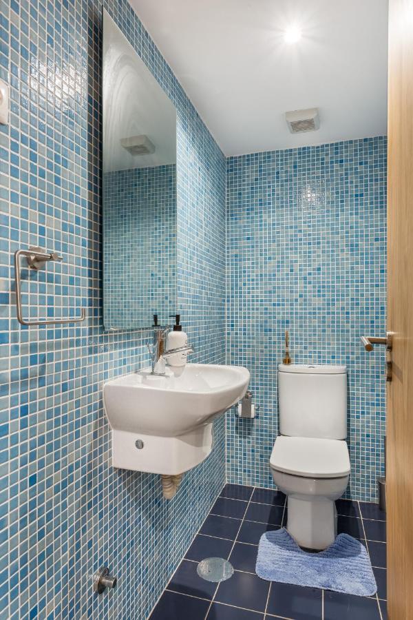 Апартаменты Joivy Sleek House Balcony & 2 Terraces In Porto Мая Экстерьер фото